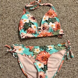 NEVER WORN Tropical Floral Bikini